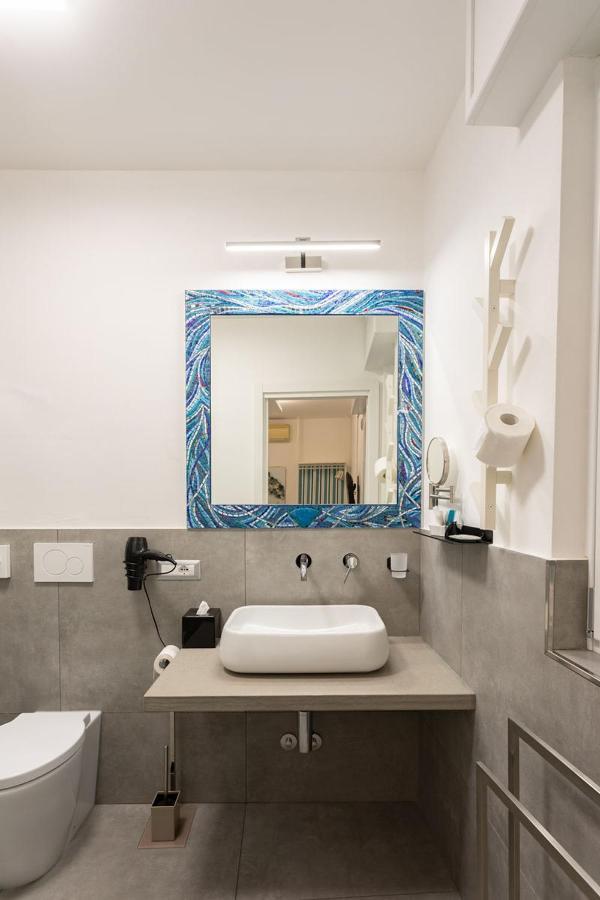 Little Square Arona Hotel Екстериор снимка